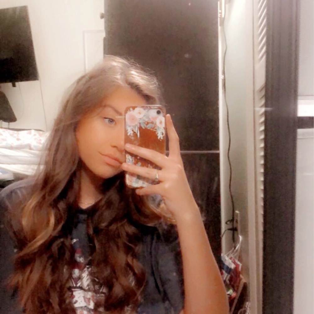 Meet your Posher, Ainsley